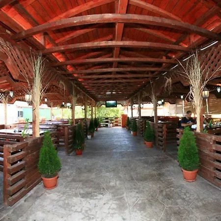 Wolf Hotel